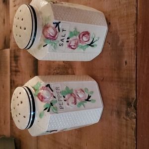 Vintage Salt And Pepper Shakers, made in Japan